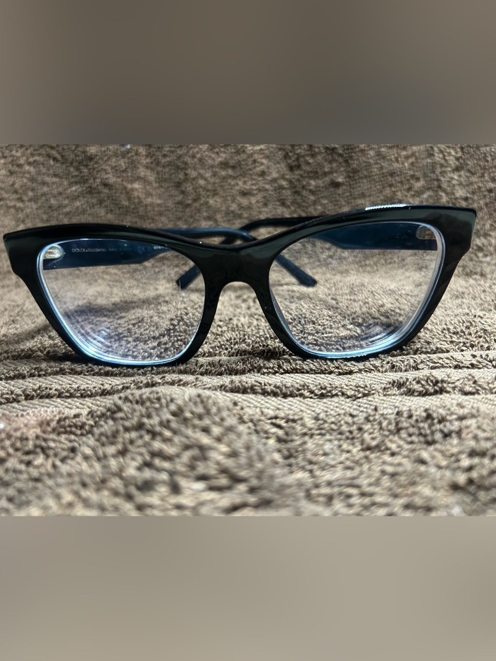 Dolce & Gabbana
Classic Black Cat-Eye Women's Reading Glasses